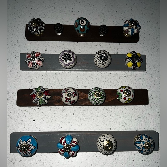 Mak's Rax (D) - Picture 2 of 5